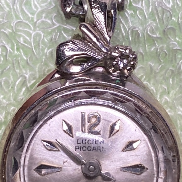 Antique Lucien Piccard 14K Gold Women’s Watch - Picture 3 of 12
